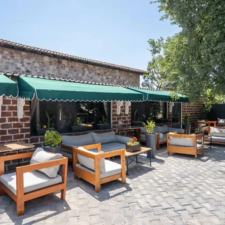 Κατάλυμα σε φάρμα Simlarda Country Club