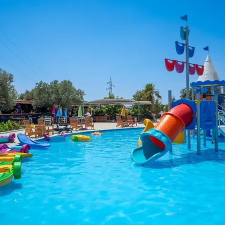 Κατάλυμα σε φάρμα Simlarda Country Club *